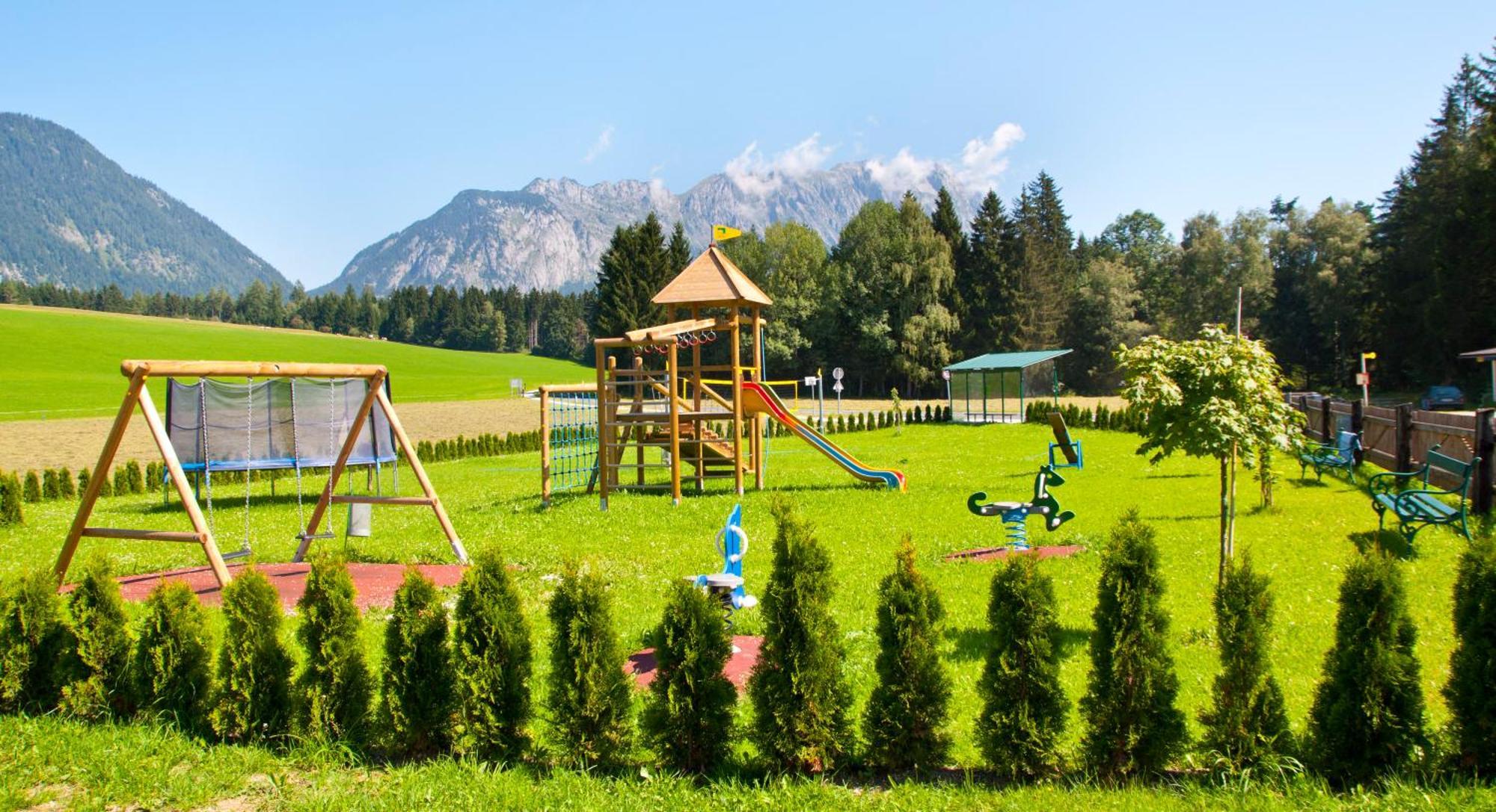 Landhotel Haeuserl Im Wald Грёбминг Экстерьер фото