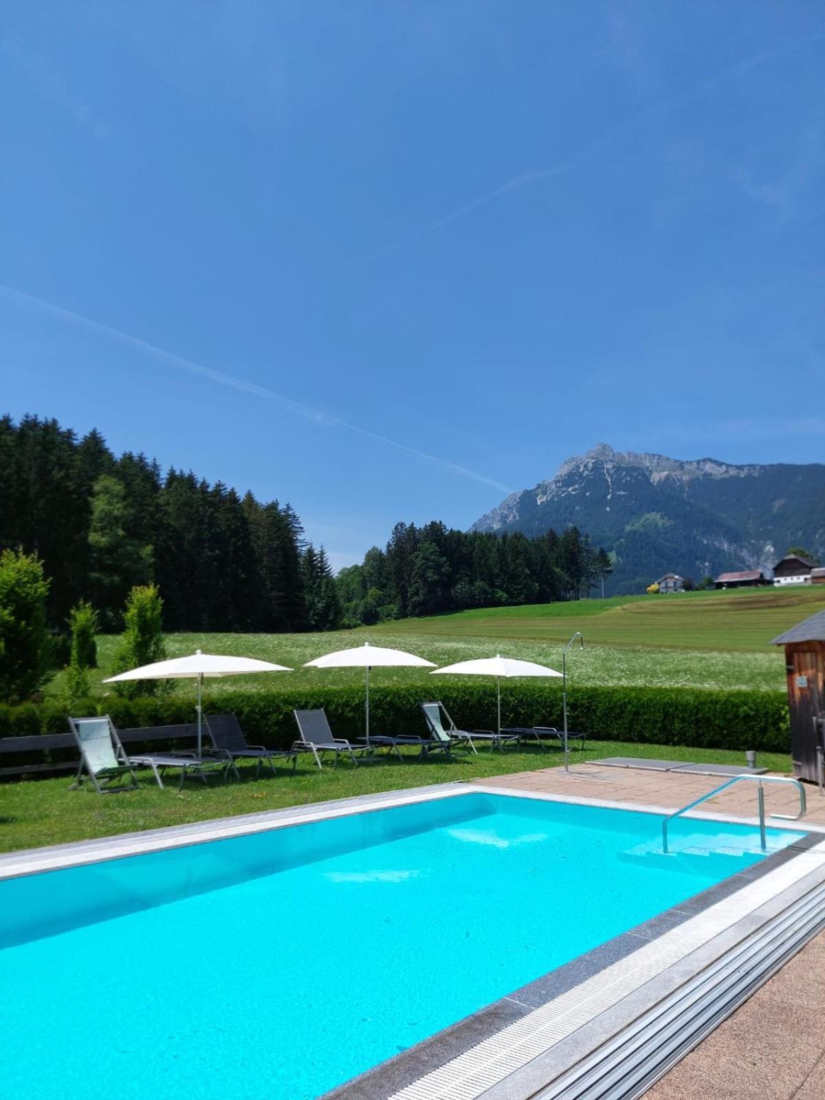 Landhotel Haeuserl Im Wald Грёбминг Экстерьер фото